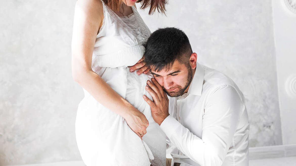 Pregnant photo 15